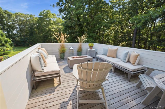147B Old Country Road, Remsenburg, NY 11960