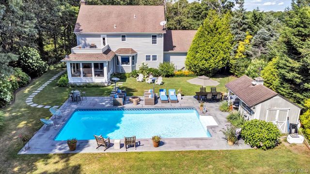 147B Old Country Road, Remsenburg, NY 11960