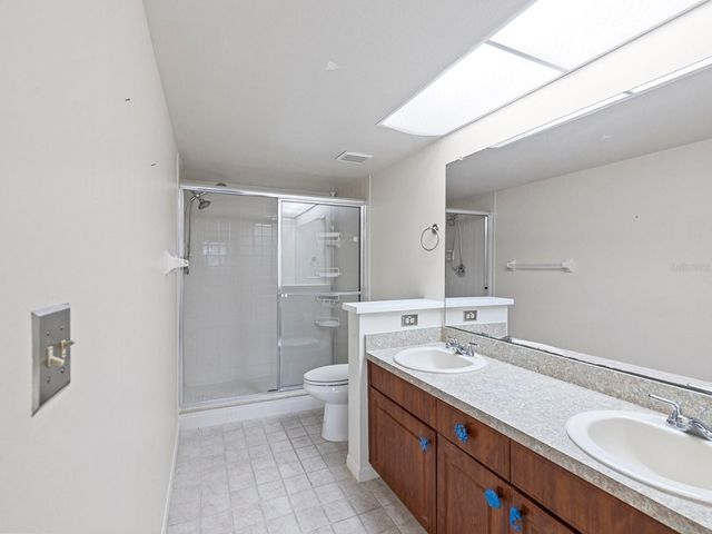 1880 WHISPERING WAY, Tarpon Springs, FL 34689