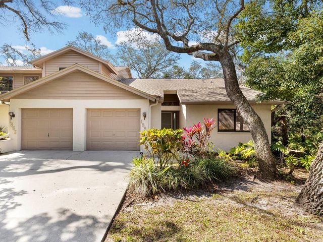 1880 WHISPERING WAY, Tarpon Springs, FL 34689