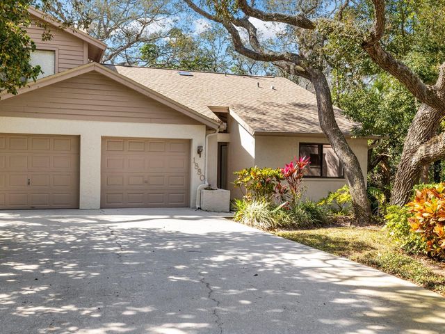 1880 WHISPERING WAY, Tarpon Springs, FL 34689