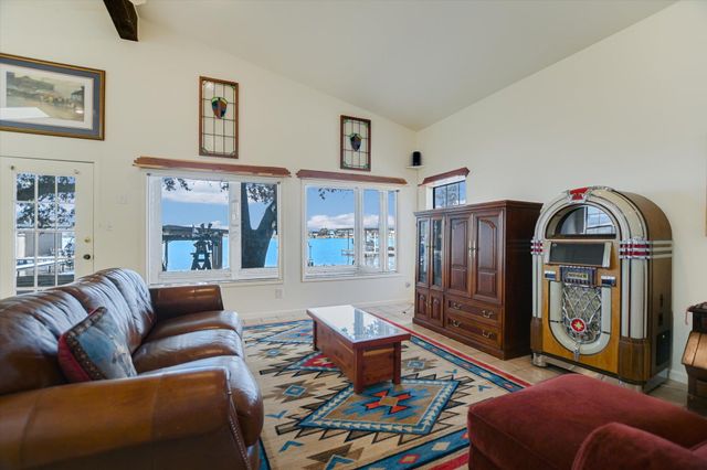 1018 Impala DR, Granite Shoals, TX 78654