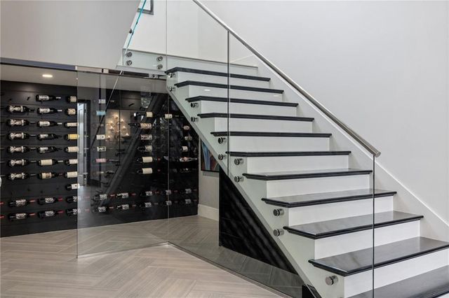 16509 Macallister Court, Loch Lloyd, MO 64012