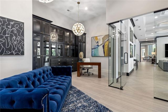 16509 Macallister Court, Loch Lloyd, MO 64012