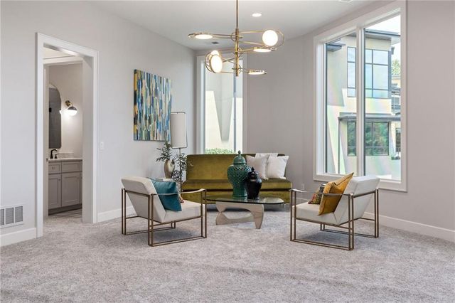 16509 Macallister Court, Loch Lloyd, MO 64012