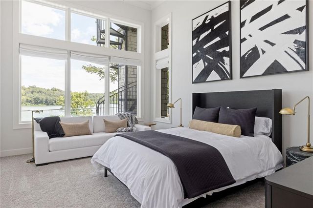 16509 Macallister Court, Loch Lloyd, MO 64012