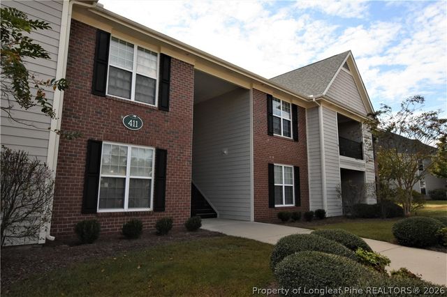 411 Gallery Drive 204, Spring Lake, NC 28390
