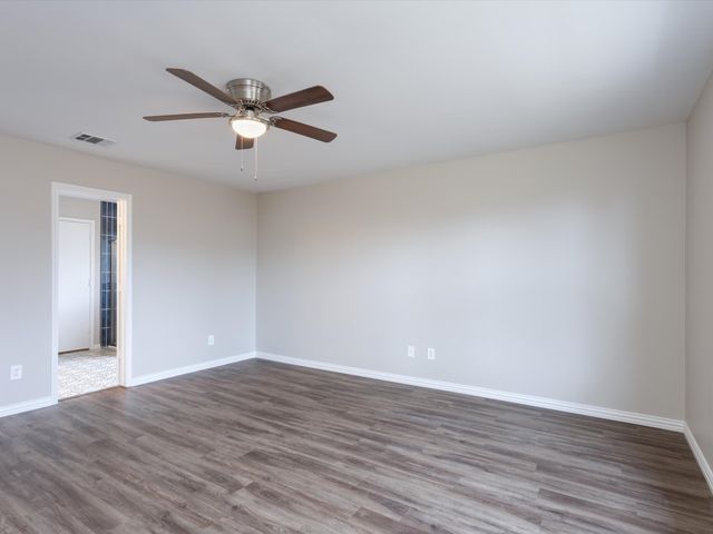 9824 Thomas Jefferson Drive, Mckinney, TX 75072