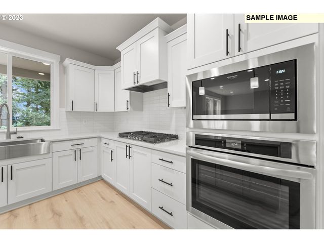 5560 N 94TH Ave LT 216, Camas, WA 98607