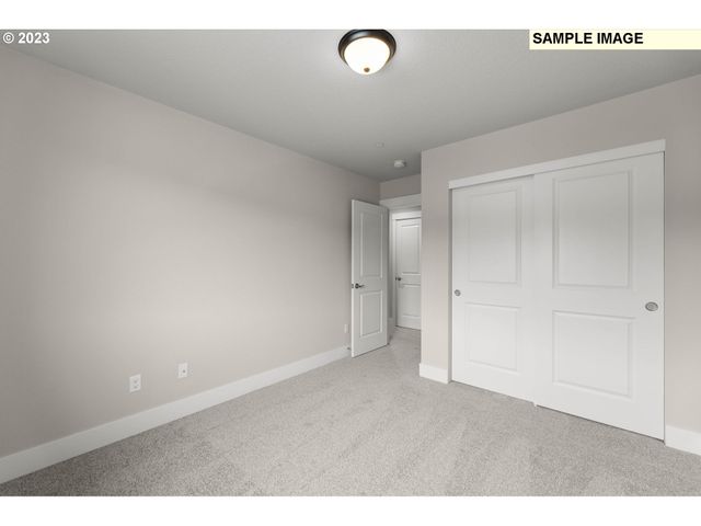 5560 N 94TH Ave LT 216, Camas, WA 98607