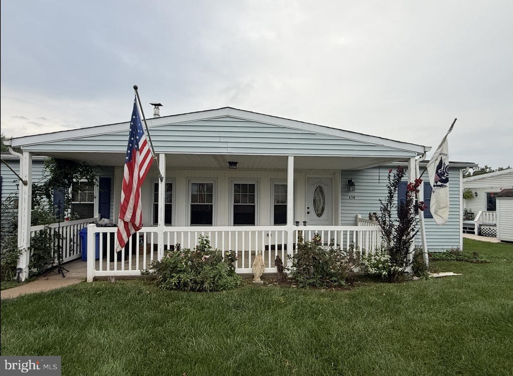 636 STREAM VIEW DR, North Wales, PA 19454 — photo 2