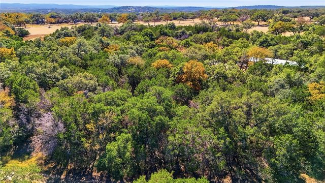 190 North Contour Dr, Spring Branch, TX 78070