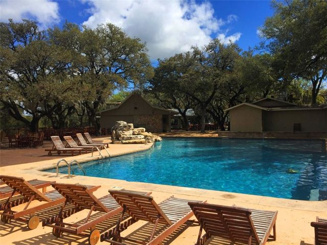 190 North Contour Dr, Spring Branch, TX 78070