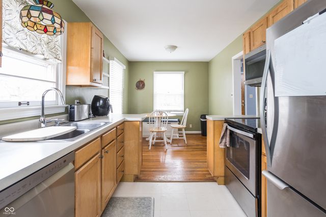 2615 Mcleay Drive, Indianapolis, IN 46220