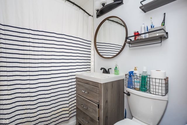 2615 Mcleay Drive, Indianapolis, IN 46220