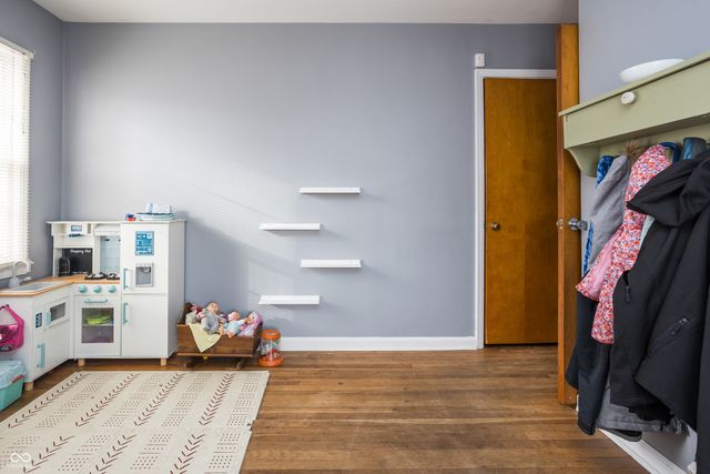 2615 Mcleay Drive, Indianapolis, IN 46220