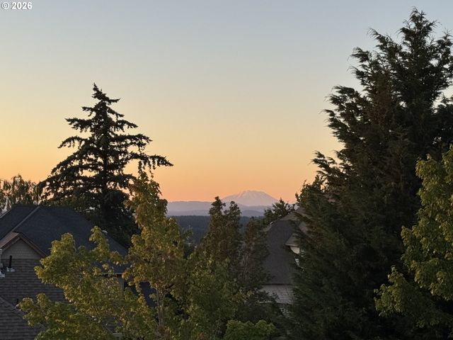 11225 Se LEXINGTON St, Portland, OR 97266