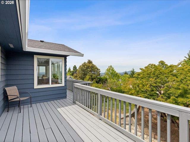 11225 Se LEXINGTON St, Portland, OR 97266
