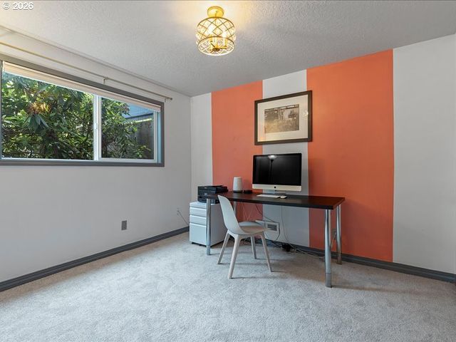 11225 Se LEXINGTON St, Portland, OR 97266