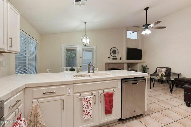 5174 W Kerry Lane, Glendale, AZ 85308