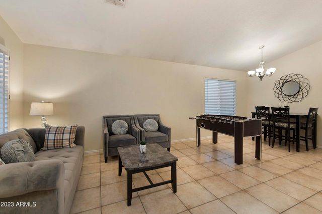 5174 W Kerry Lane, Glendale, AZ 85308