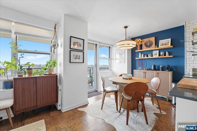 6600 Boulevard East 11K, West New York, NJ 07093