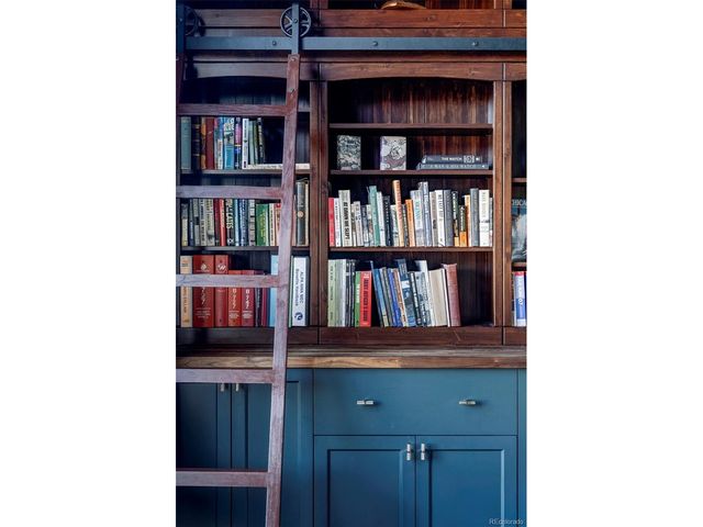 6670 Violet Way, Arvada, CO 80007