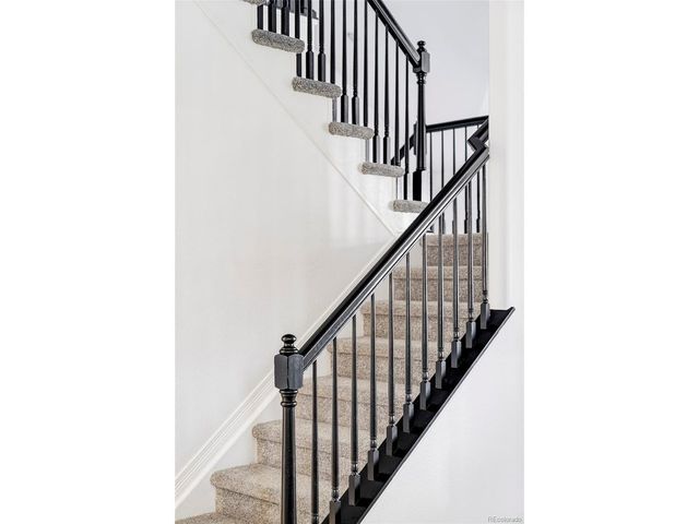 6670 Violet Way, Arvada, CO 80007