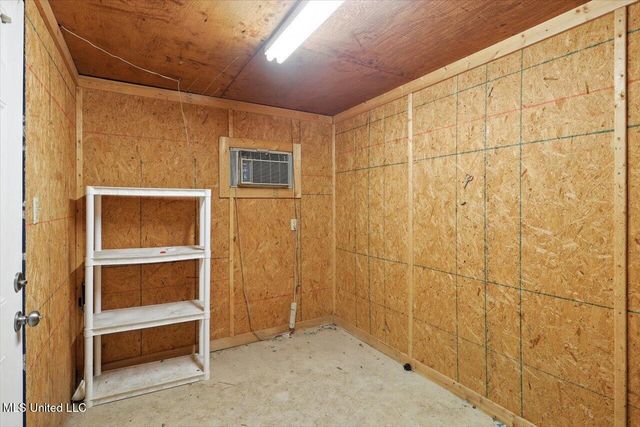 2 Pheasant Run, Clinton, MS 39056