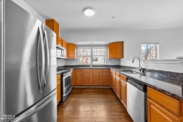 2527 John R Street, Detroit, MI 48201