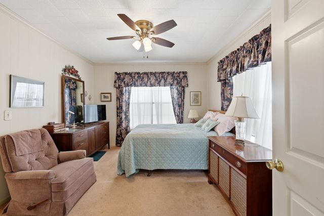 308 S Mill St, Winnsboro, TX 75494