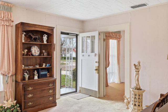 308 S Mill St, Winnsboro, TX 75494