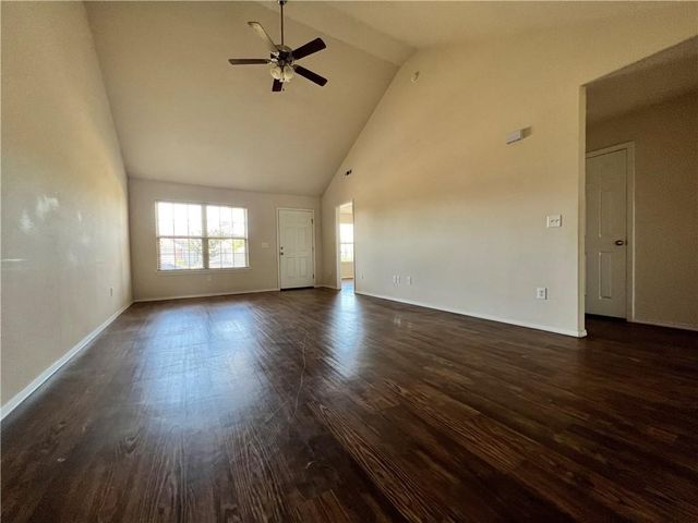 105 Southpointe Avenue, Rogers, AR 72758
