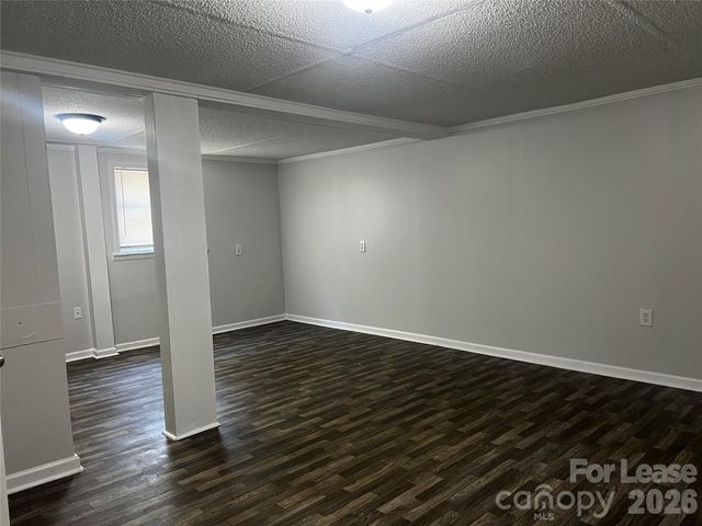 430 Westham Ridge Road, Charlotte, NC 28217