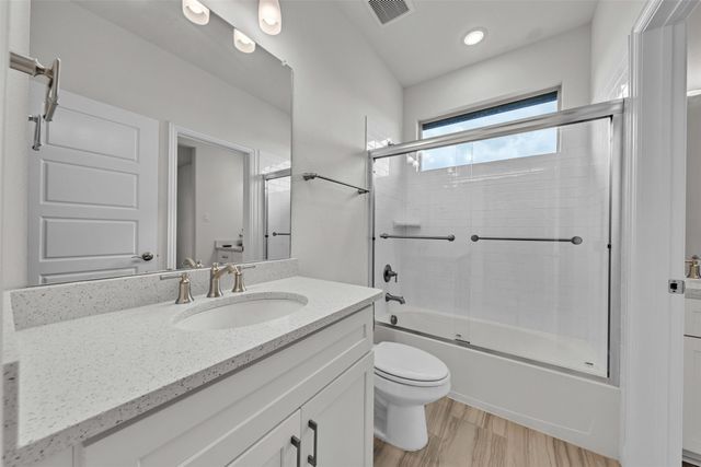1802 Southpointe Xing, Mansfield, TX 76063
