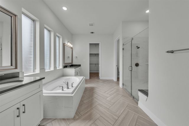 1802 Southpointe Xing, Mansfield, TX 76063