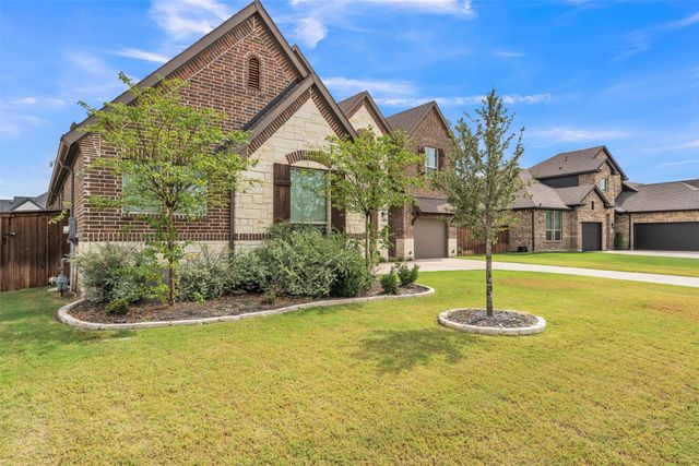 1802 Southpointe Xing, Mansfield, TX 76063