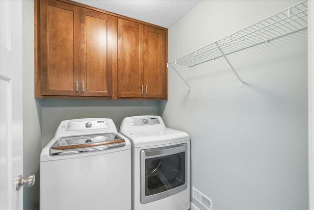 95 Lockwood Court, Hudson, WI 54016