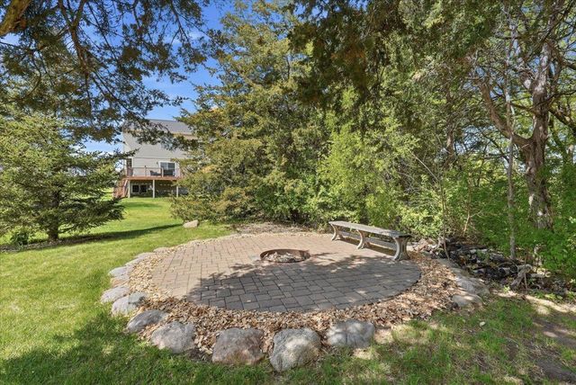 95 Lockwood Court, Hudson, WI 54016
