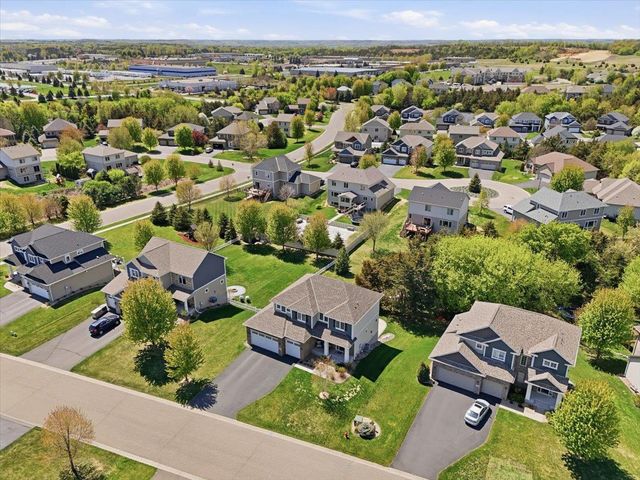 95 Lockwood Court, Hudson, WI 54016