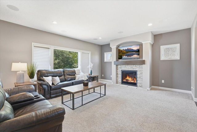 95 Lockwood Court, Hudson, WI 54016