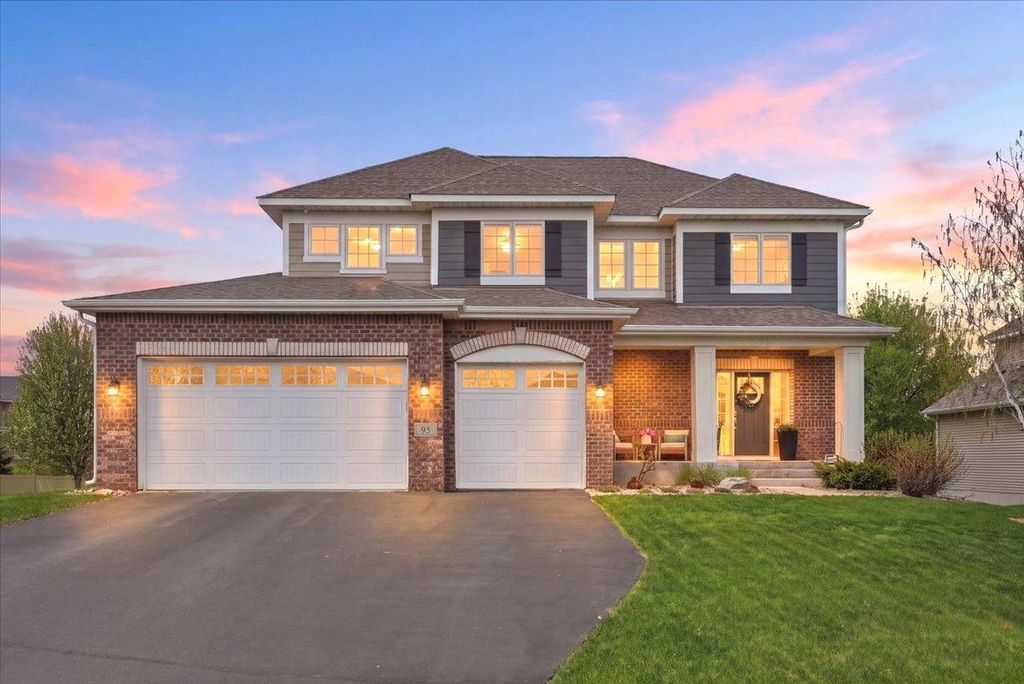 95 Lockwood Court, Hudson, WI 54016