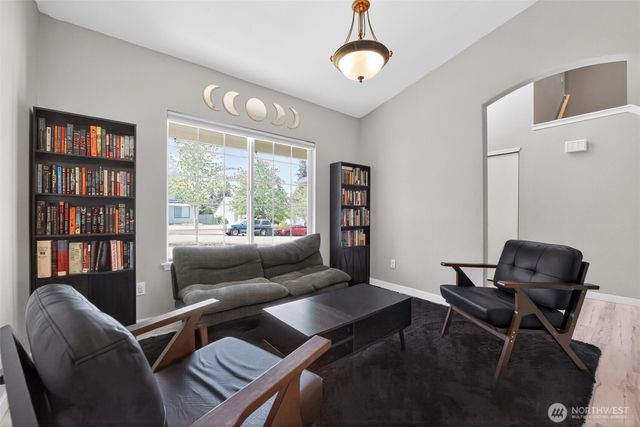 926 Chatham Dr SE, Olympia, WA 98513