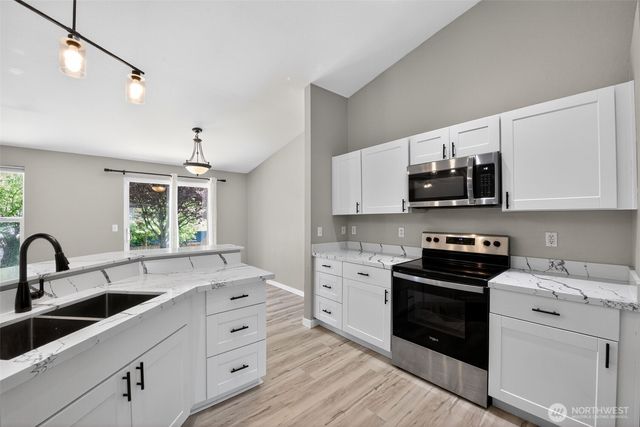 926 Chatham Dr SE, Olympia, WA 98513
