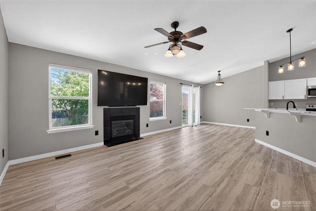 926 Chatham Dr SE, Olympia, WA 98513