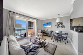 2951 S Bayshore Dr 1101, Miami, FL 33133