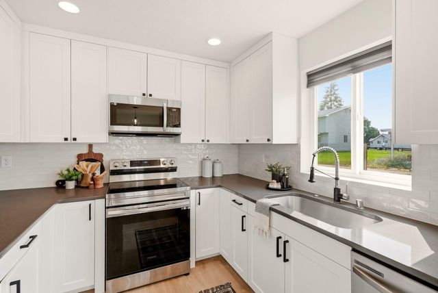 502 S LEFEVRE St, Medical Lake, WA 99022