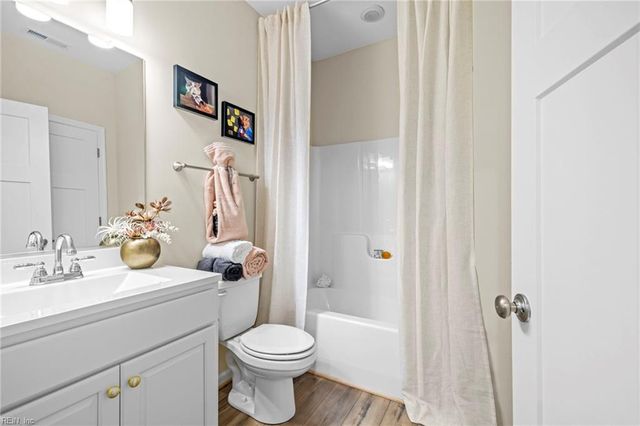 2018 Ashworth WAY, Suffolk, VA 23435