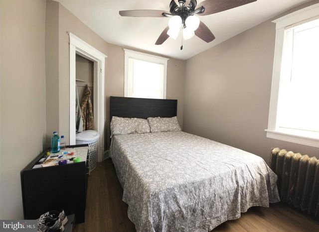 411 S MAPLE AVE, Lansdowne, PA 19050