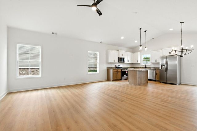 4133 Meadowlark Road, Lexington, KY 40509